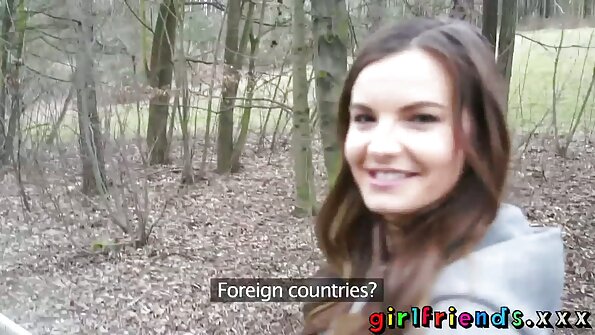 Donnie Cabo ไม่สามารถรับมือกับความต้องการทางเพศและ fucks รุ่นวัยรุ่น Mabel May