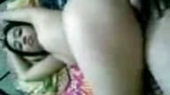 Faye Runaway น่ารักดูดไก่ในชุดซอฟต์บอล