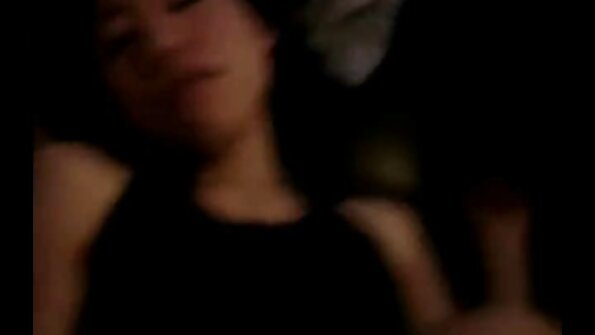 หมอกับโต้ง fucks พยาบาลใหม่ในวันแรกของการทำงาน