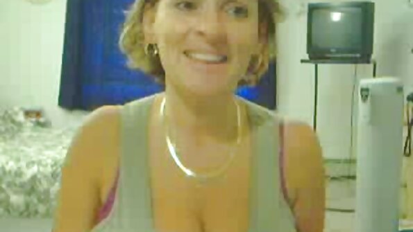 สำเร็จความใคร่จบลงสำหรับ Audrey Royal กับ bonking กับ stepbrother